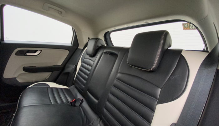 2021 Tata ALTROZ XZ PETROL, Petrol, Manual, 28,644 km, Right Side Rear Door Cabin