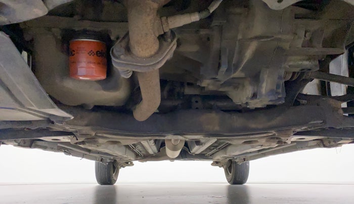2013 Maruti Swift VXI, Petrol, Manual, 88,192 km, Front Underbody