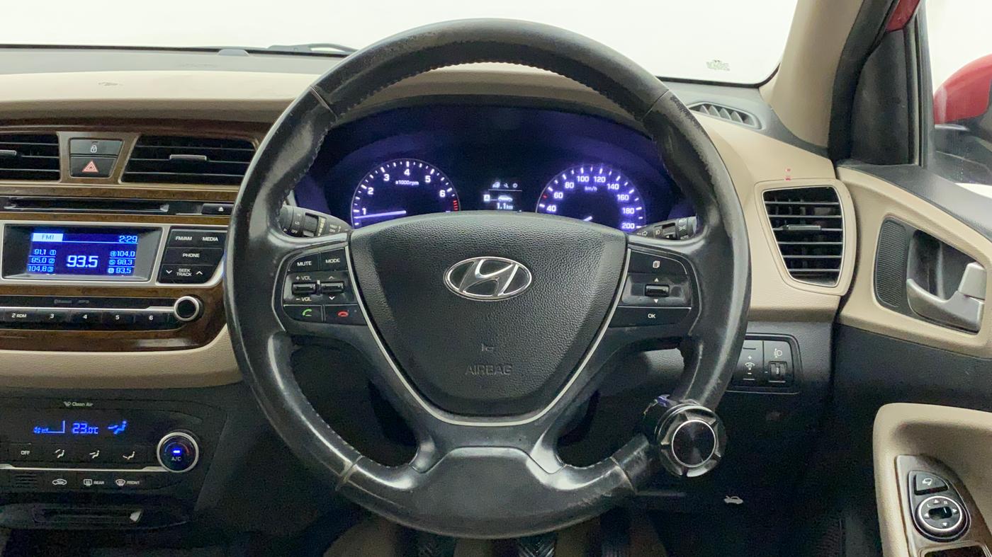2015 Hyundai Elite i20 ASTA 1.2, Petrol, Manual, 36,700 km, Steering Wheel Close Up
