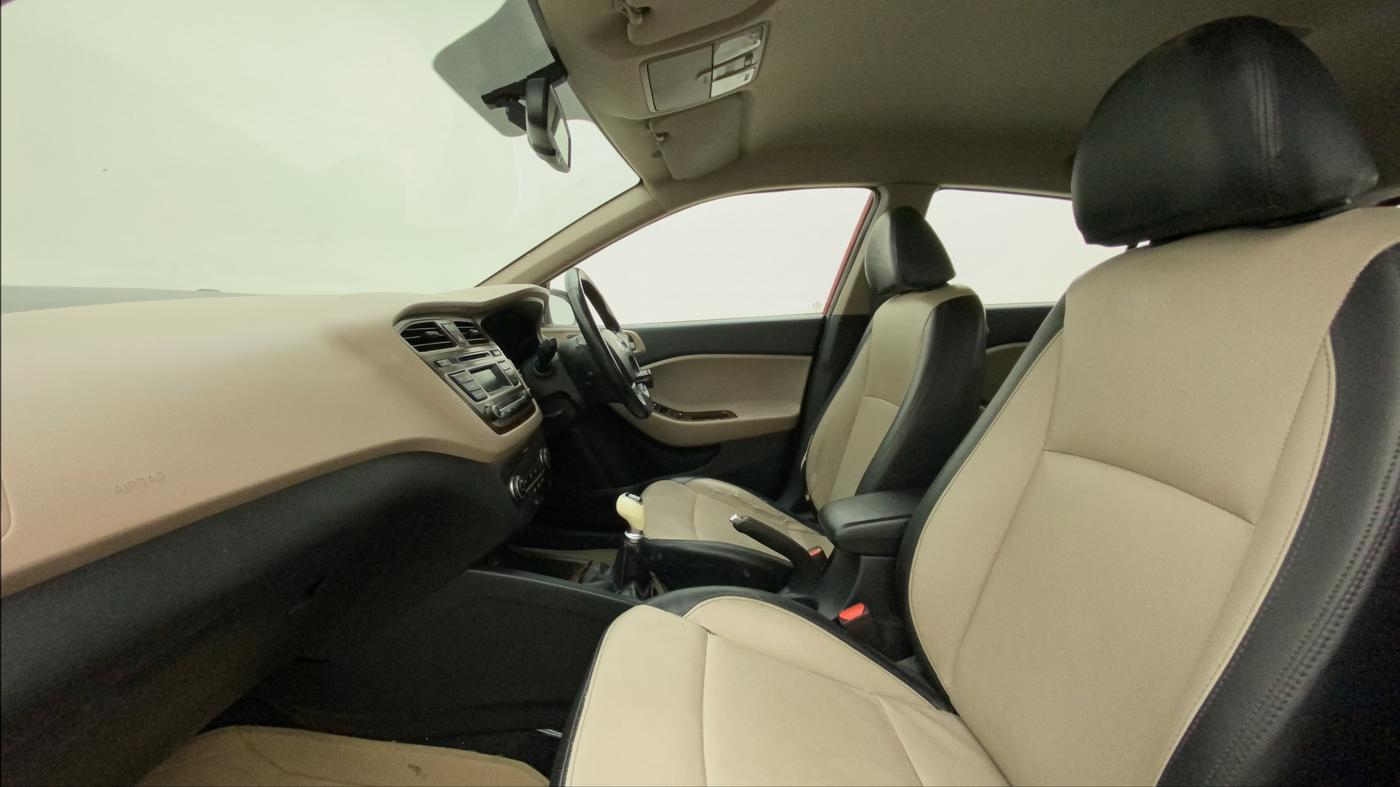 2015 Hyundai Elite i20 ASTA 1.2, Petrol, Manual, 36,700 km, Right Side Front Door Cabin