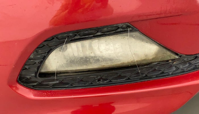 2015 Hyundai Elite i20 ASTA 1.2, Petrol, Manual, 36,700 km, Right fog light - Not fixed properly