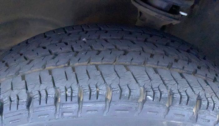 2014 Maruti Alto K10 VXI, Petrol, Manual, 14,519 km, Left Front Tyre Tread