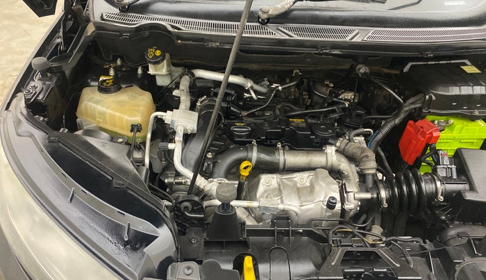 2015 Ford Ecosport TITANIUM+ 1.5L DIESEL, Diesel, Manual, 1,06,174 km, Engine View - Right