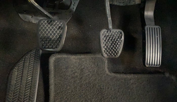 2022 Honda City 1.5L I-VTEC ZX, Petrol, Manual, 28,903 km, Pedals