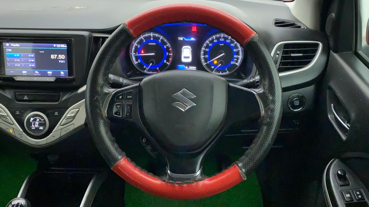 2017 Maruti Baleno ZETA PETROL 1.2, Petrol, Manual, 1,06,263 km, Steering Wheel Close Up