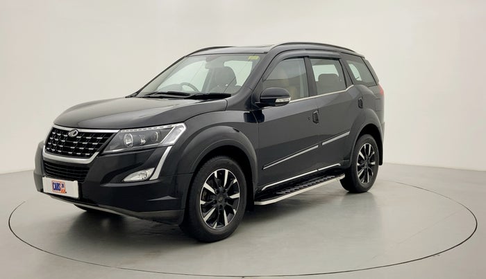 2019 Mahindra XUV500 W11 (O), Diesel, Manual, 23,017 km, Left Front Diagonal