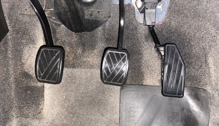 2022 Maruti Swift ZXI, Petrol, Manual, 34,212 km, Pedals