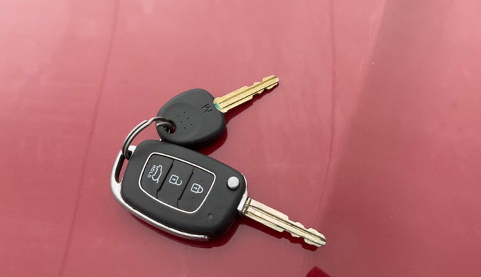 2017 Hyundai Elite i20 SPORTZ 1.2, Petrol, Manual, 58,910 km, Key Close Up