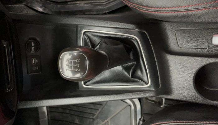 2017 Hyundai Elite i20 SPORTZ 1.2, Petrol, Manual, 58,910 km, Gear Lever