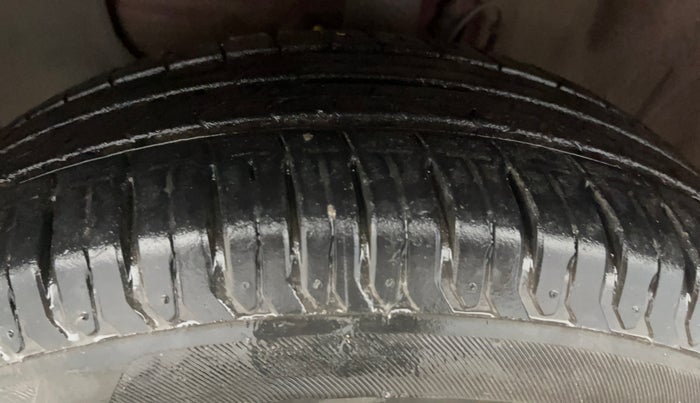 2017 Hyundai Elite i20 SPORTZ 1.2, Petrol, Manual, 58,910 km, Left Front Tyre Tread