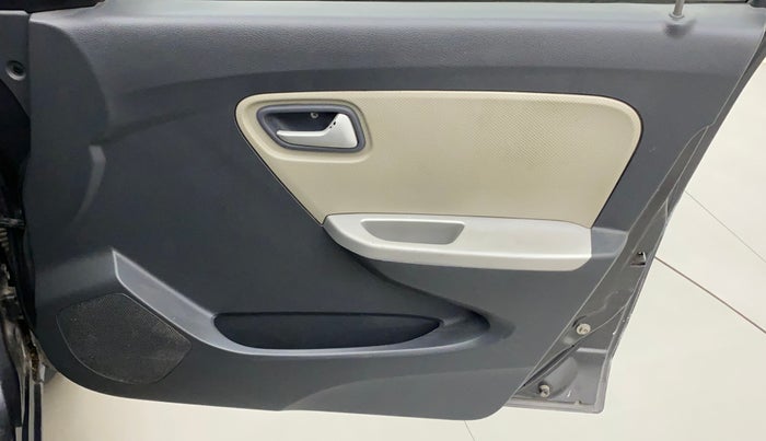 2015 Maruti Alto K10 VXI AMT, Petrol, Automatic, 84,137 km, Driver Side Door Panels Control