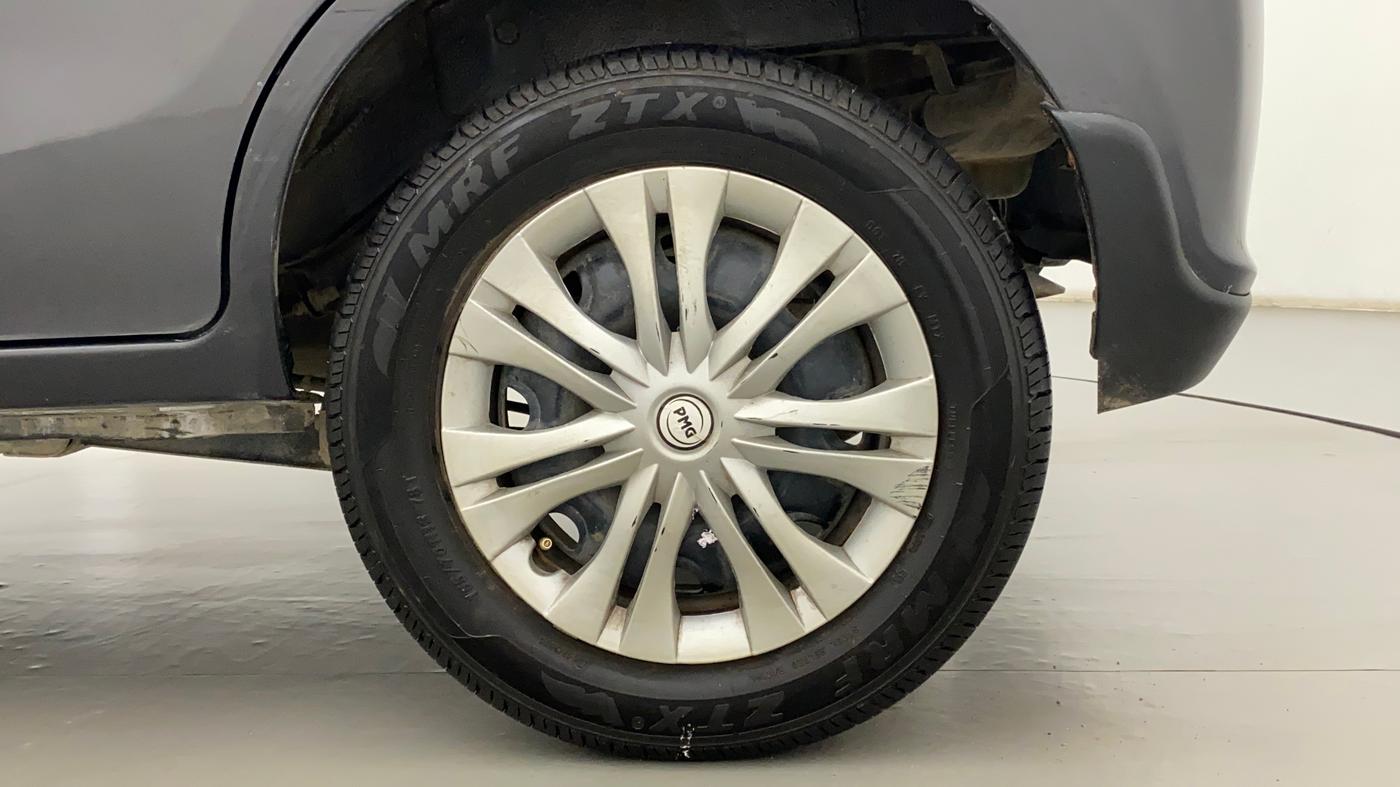 2015 Maruti Alto K10 VXI AMT, Petrol, Automatic, 84,137 km, Left Rear Wheel