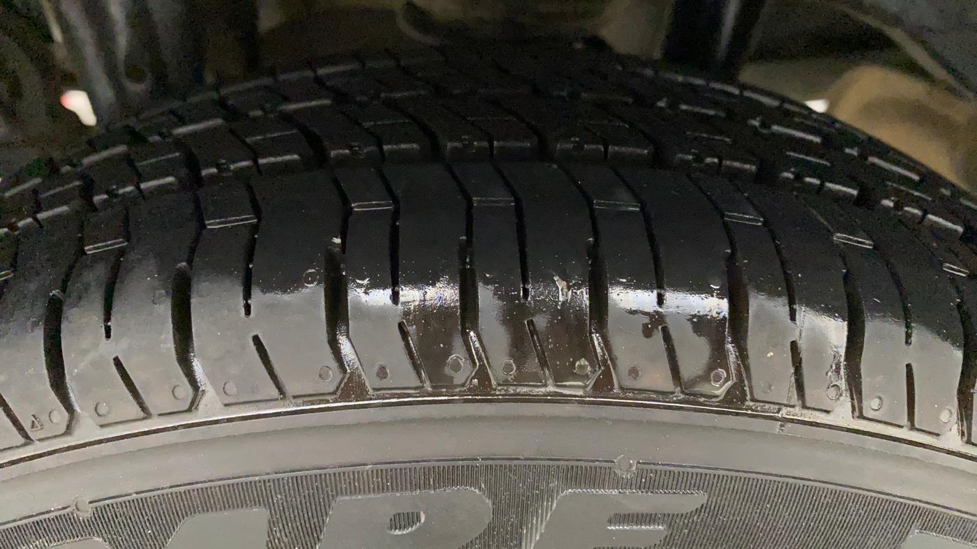 2015 Maruti Alto K10 VXI AMT, Petrol, Automatic, 84,137 km, Right Rear Tyre Tread