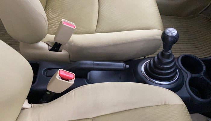2015 Honda Amaze 1.2L I-VTEC S, Petrol, Manual, 71,383 km, Gear Lever