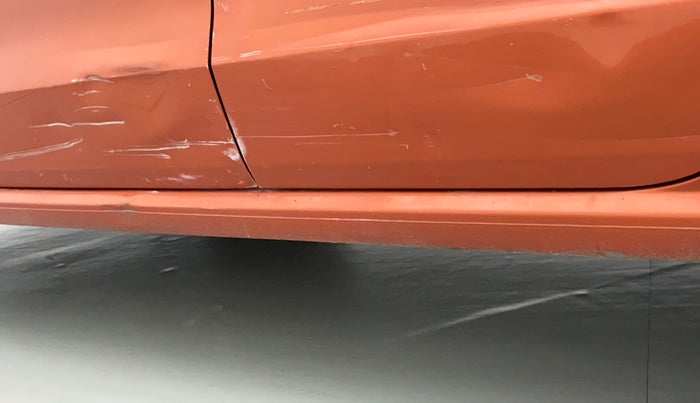 2015 Volkswagen Polo TRENDLINE 1.2L PETROL, Petrol, Manual, 84,433 km, Left running board - Slightly dented