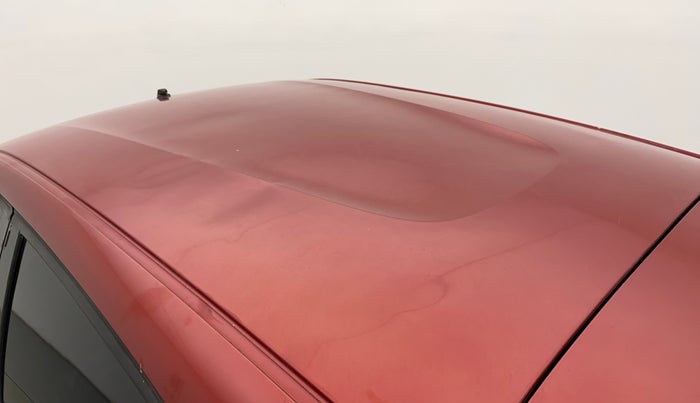 2017 Renault Kwid 1.0 RXT, Petrol, Manual, 64,135 km, Roof - Slightly dented