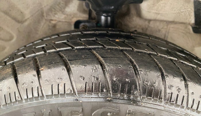 2021 Maruti Celerio ZXI, Petrol, Manual, 18,071 km, Right Front Tyre Tread