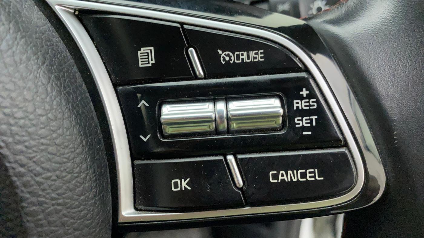 2019 KIA SELTOS GTX 1.4 PETROL DUAL TONE, Petrol, Manual, 11,707 km, Adaptive Cruise Control