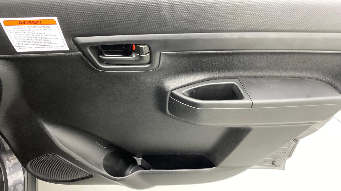 2021 Maruti S PRESSO VXI (O) CNG, CNG, Manual, 4,045 km, Driver Side Door Panels Control