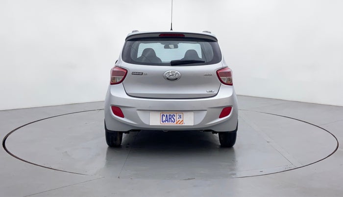 2016 Hyundai Grand i10 ASTA 1.2 (O) VTVT, Petrol, Manual, 29,603 km, Back/Rear View
