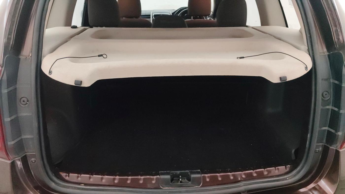 2021 Renault Duster RXZ 1.5 PETROL MT, Petrol, Manual, 44,227 km, Boot Inside