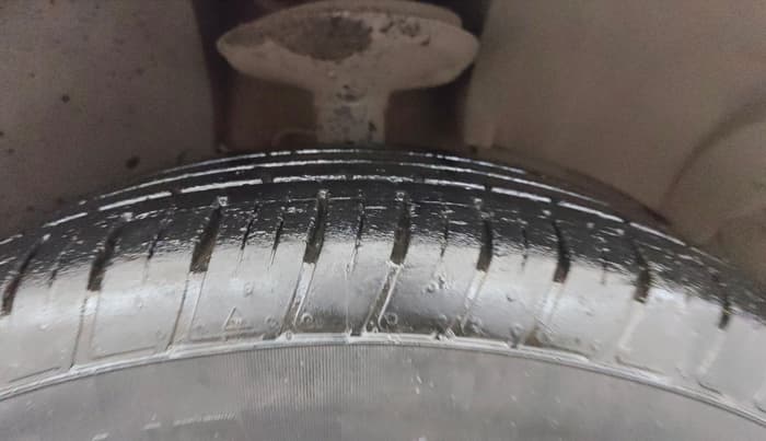 2021 Renault Duster RXZ 1.5 PETROL MT, Petrol, Manual, 44,227 km, Right Front Tyre Tread