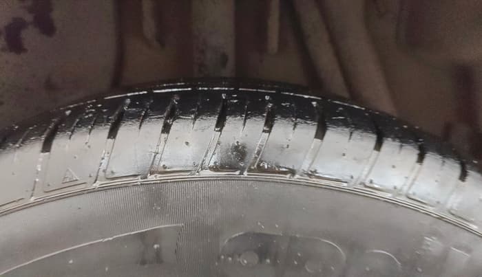 2021 Renault Duster RXZ 1.5 PETROL MT, Petrol, Manual, 44,227 km, Right Rear Tyre Tread