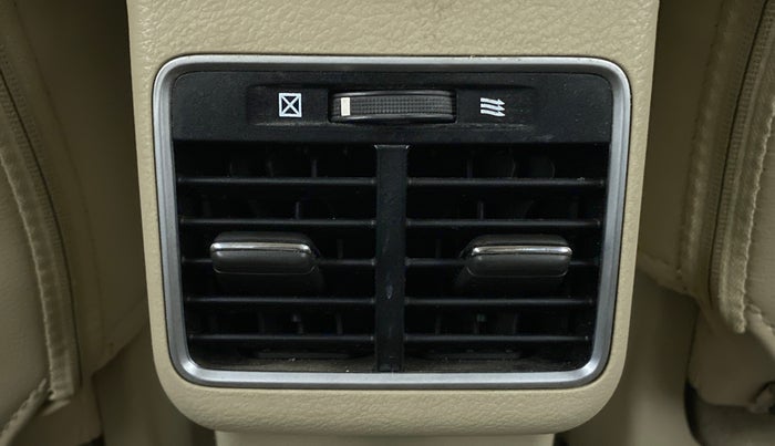 2018 Maruti Ciaz ZETA 1.4 VVT, Petrol, Manual, 57,133 km, Rear AC Vents