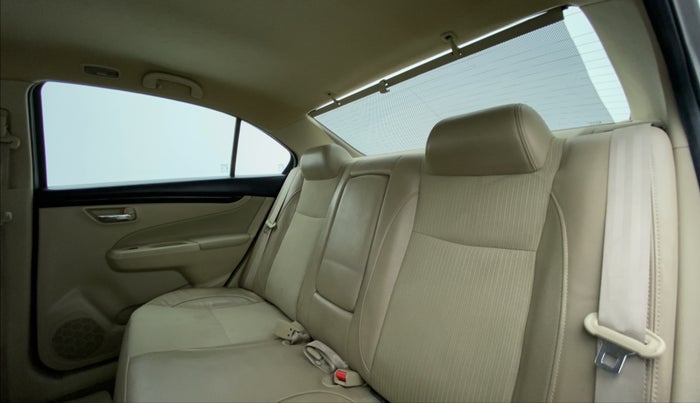 2018 Maruti Ciaz ZETA 1.4 VVT, Petrol, Manual, 57,133 km, Right Side Rear Door Cabin