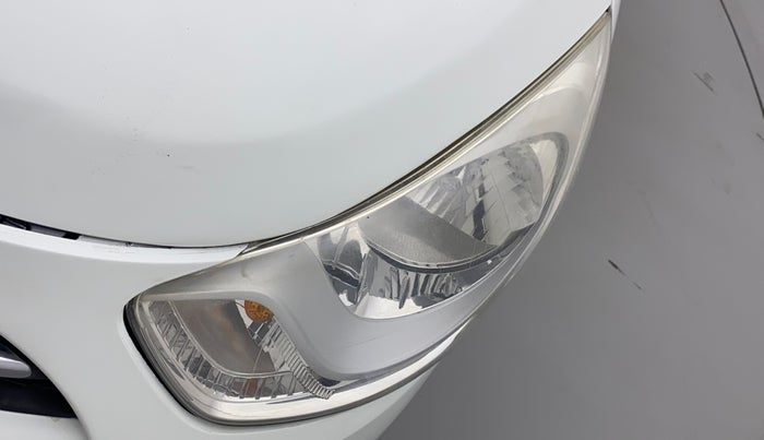 2011 Hyundai i10 MAGNA 1.1, Petrol, Manual, 1,24,749 km, Left headlight - Minor scratches