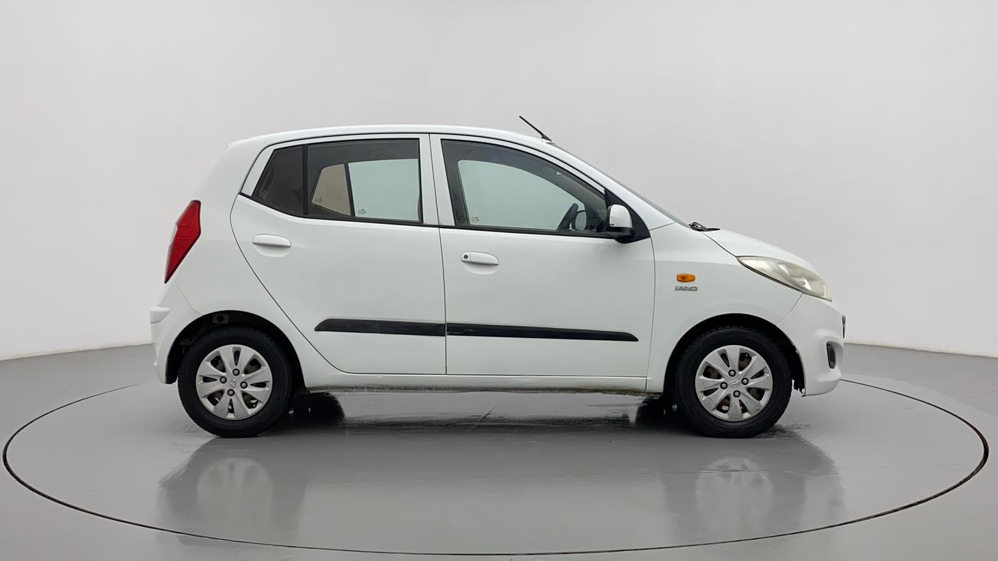 2011 Hyundai i10 MAGNA 1.1, Petrol, Manual, 1,24,749 km, Right Side View