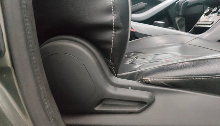 2022 Tata NEXON XM SUNROOF DIESEL, Diesel, Manual, 70,223 km, Driver Side Adjustment Panel