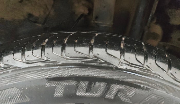 2022 Tata NEXON XM SUNROOF DIESEL, Diesel, Manual, 70,223 km, Left Rear Tyre Tread