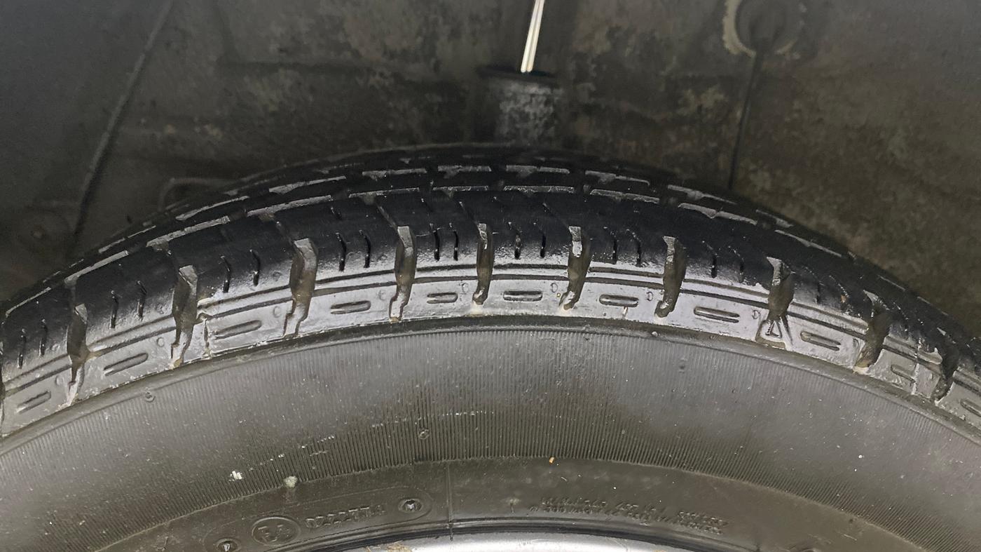 2014 Hyundai Xcent S (O) 1.2, Petrol, Manual, 70,211 km, Right Rear Tyre Tread