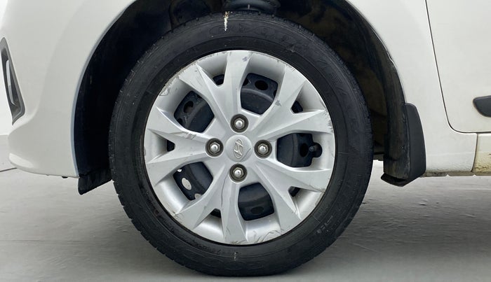 2016 Hyundai Grand i10 SPORTZ 1.2 KAPPA VTVT, Petrol, Manual, 43,720 km, Left Front Wheel