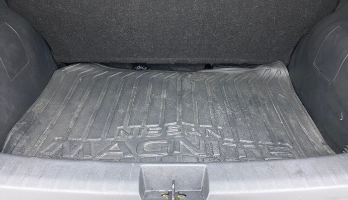 2022 Nissan MAGNITE XE, Petrol, Manual, 22,118 km, Boot Inside