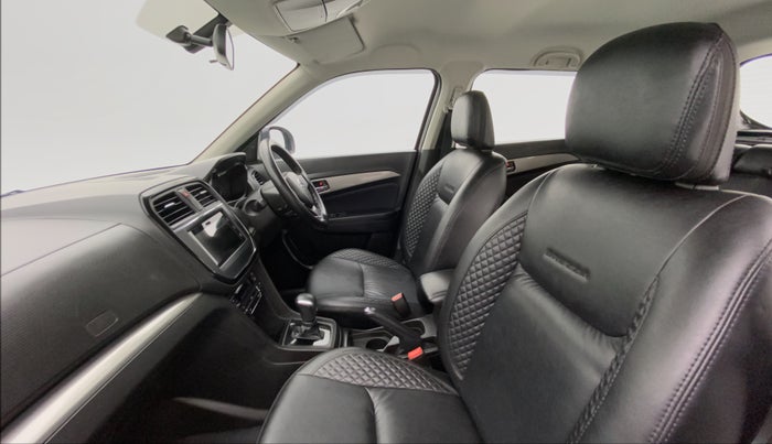 2018 Maruti Vitara Brezza ZDI + AMT, Diesel, Automatic, 38,594 km, Right Side Front Door Cabin