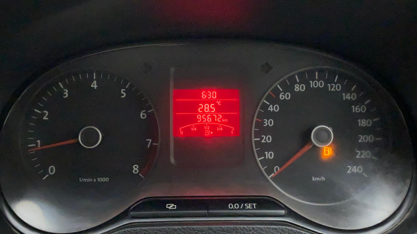 2010 Volkswagen Polo TRENDLINE 1.2L PETROL, Petrol, Manual, 95,672 km, Odometer Image