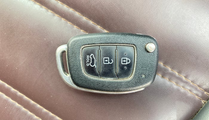 2015 Hyundai Elite i20 SPORTZ 1.2, Petrol, Manual, 59,872 km, Key Close Up