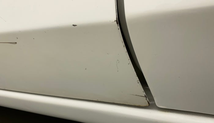 2012 Honda Brio S MT, Petrol, Manual, 59,443 km, Front passenger door - Slight discoloration