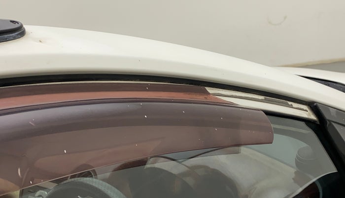 2012 Honda Brio S MT, Petrol, Manual, 59,443 km, Driver-side door - Door visor damaged