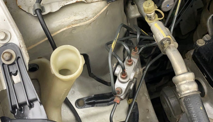 2012 Honda Brio S MT, Petrol, Manual, 59,443 km, Front windshield - Wiper bottle cap missing
