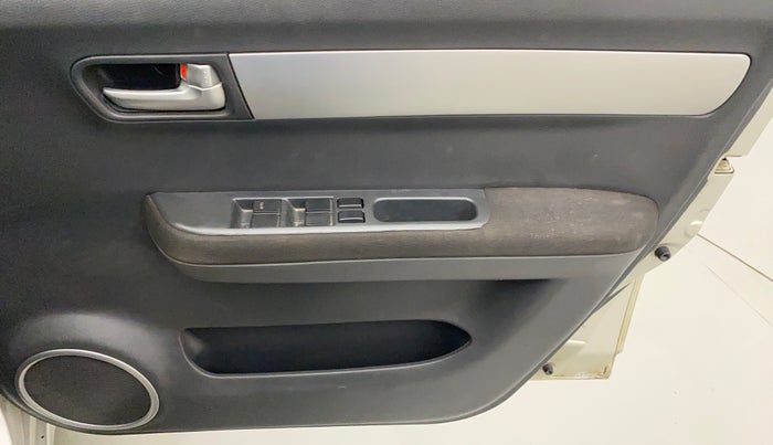 2010 Maruti Swift VXI ABS, Petrol, Manual, 67,370 km, Driver Side Door Panels Control