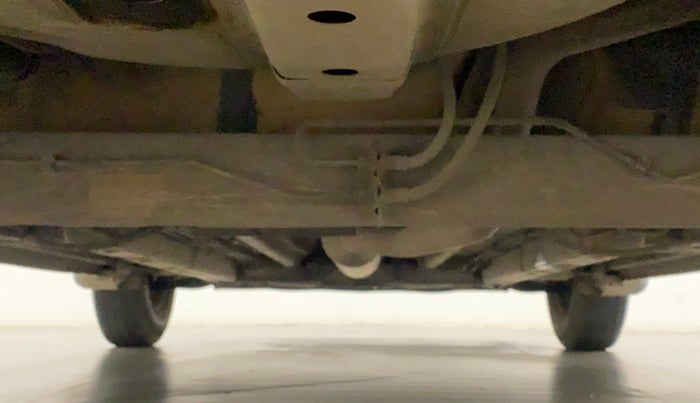 2010 Maruti Swift VXI ABS, Petrol, Manual, 67,370 km, Rear Underbody