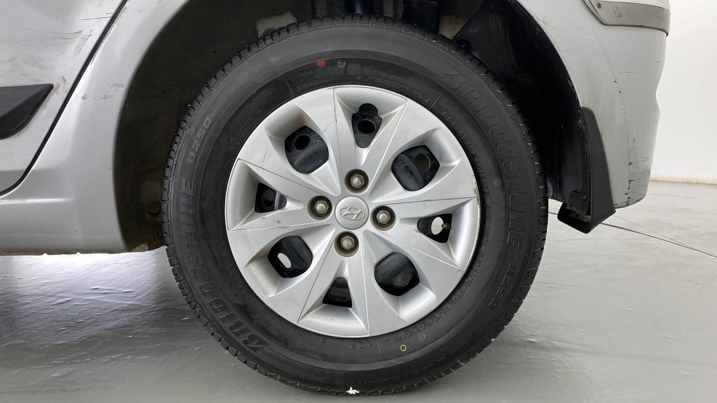 2017 Hyundai Elite i20 Magna Executive 1.2, Petrol, Manual, 17,698 km, Left Rear Wheel