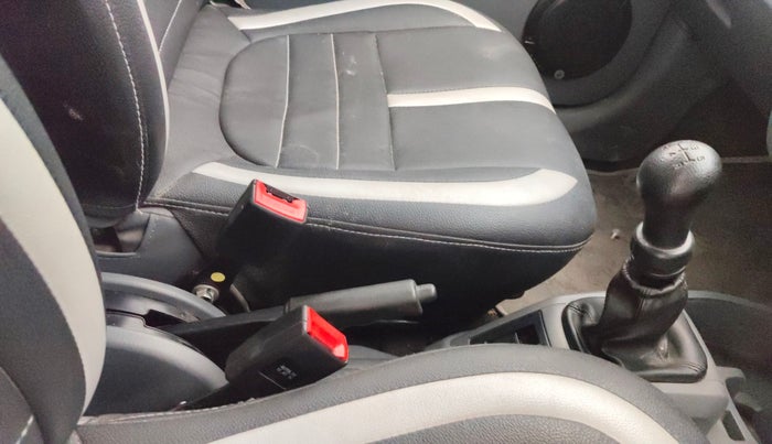 2016 Maruti Alto 800 LXI, Petrol, Manual, 38,372 km, Gear Lever