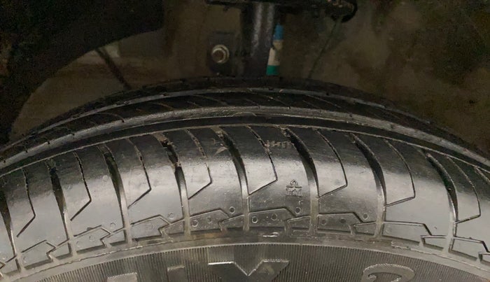2022 Maruti Swift VXI, Petrol, Manual, 14,155 km, Left Front Tyre Tread