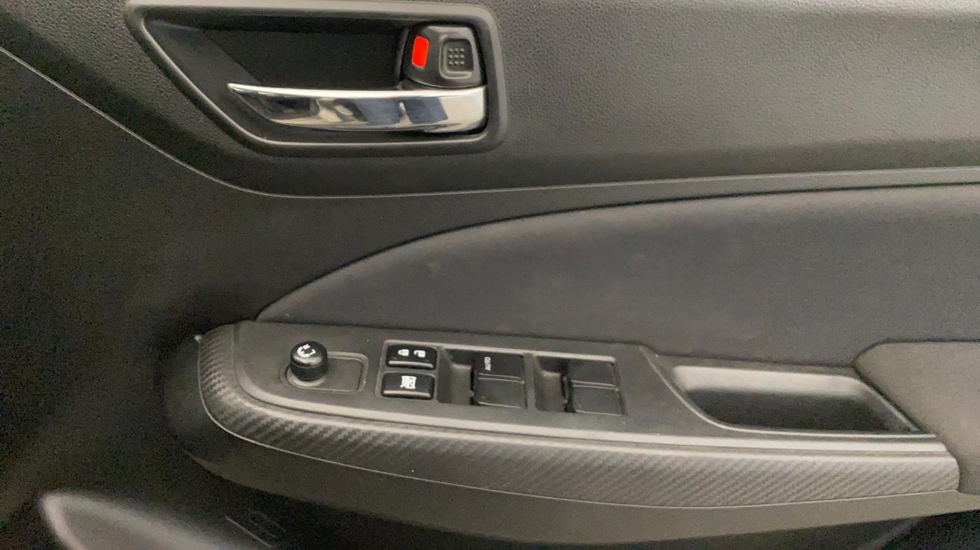 2022 Maruti Swift VXI, Petrol, Manual, 14,155 km, Driver Side Door Panels Control