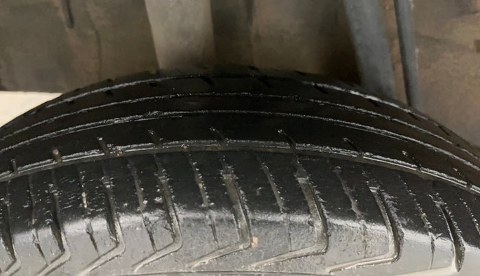 2018 Renault Kwid CLIMBER 1.0 AMT, Petrol, Automatic, 48,524 km, Right Rear Tyre Tread