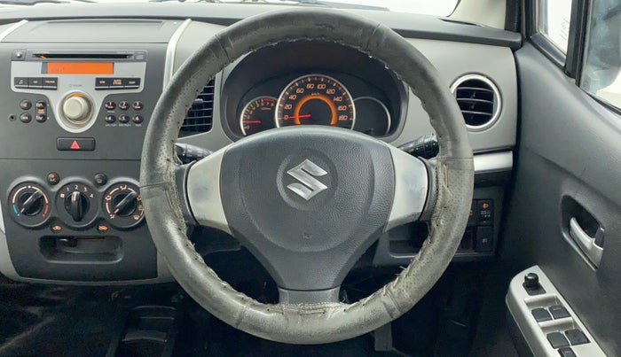 2010 Maruti Wagon R 1.0 VXI, Petrol, Manual, 1,31,140 km, Steering Wheel Close Up